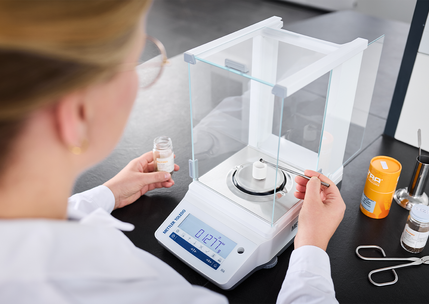 Logging the sample into the software and weighing